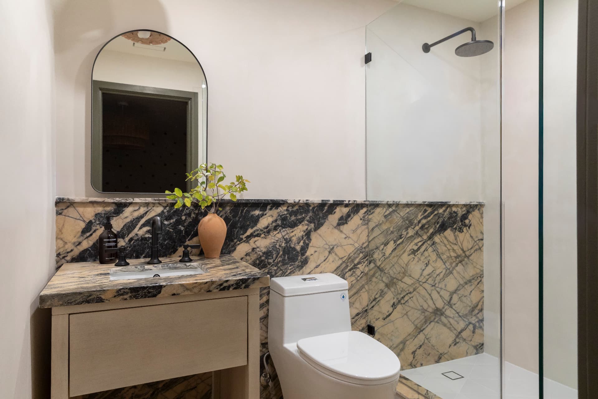 Stone-clad bath